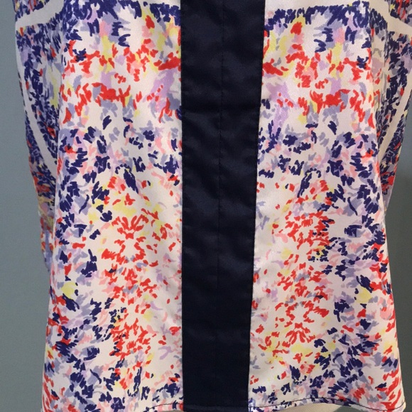 Collective Concepts Blouse, Medium (LA) - Picture 4 of 7